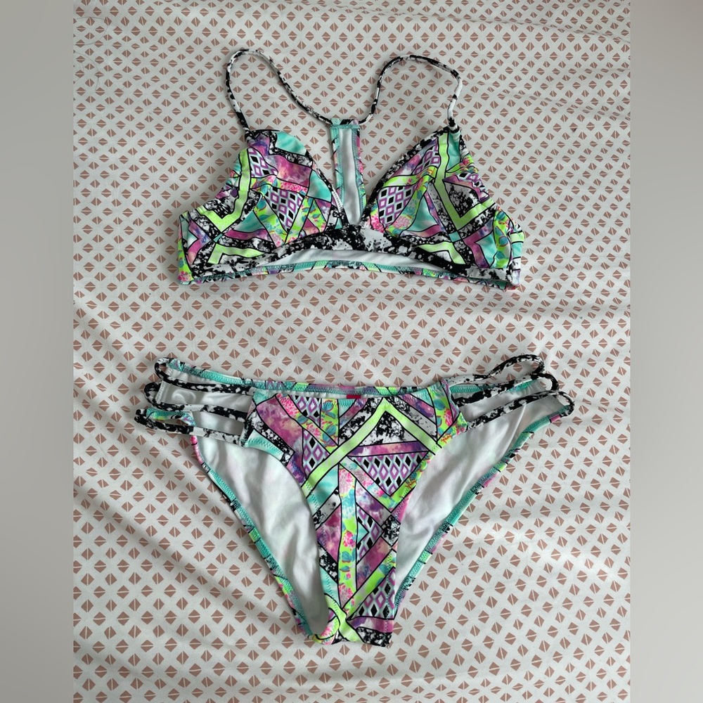 VS- Bikini set